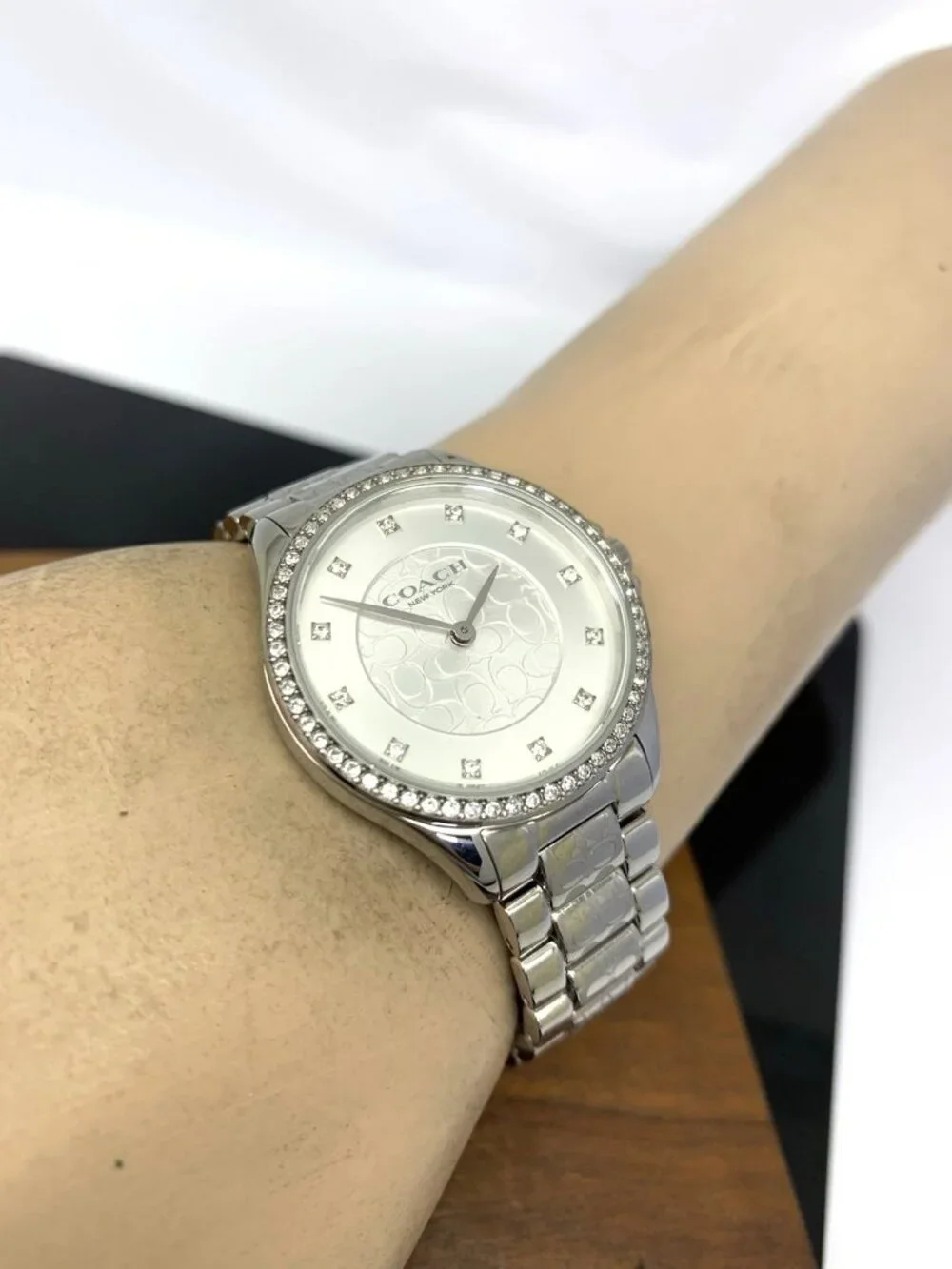 Coach Womens Watch 14503503 Astor Quartz Gemmed Silver Dial Stainless Steel 31mm